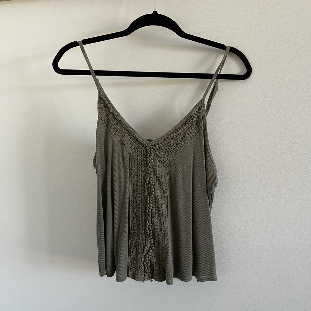American Eagle Flowy Ribbed Cami Top